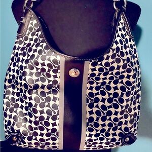 Authentic checkered Coach shoulder bag